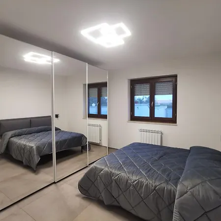 A Pochi Minuti Dal Centro Storico Di Villa